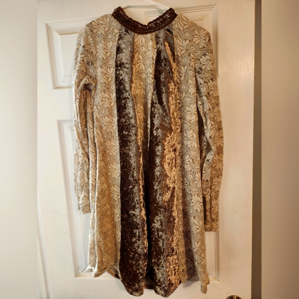 Elegant Gold Party dress